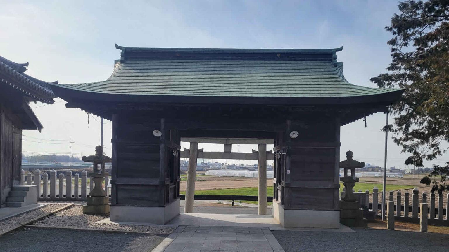 神門の随神 | 国安天満神社
